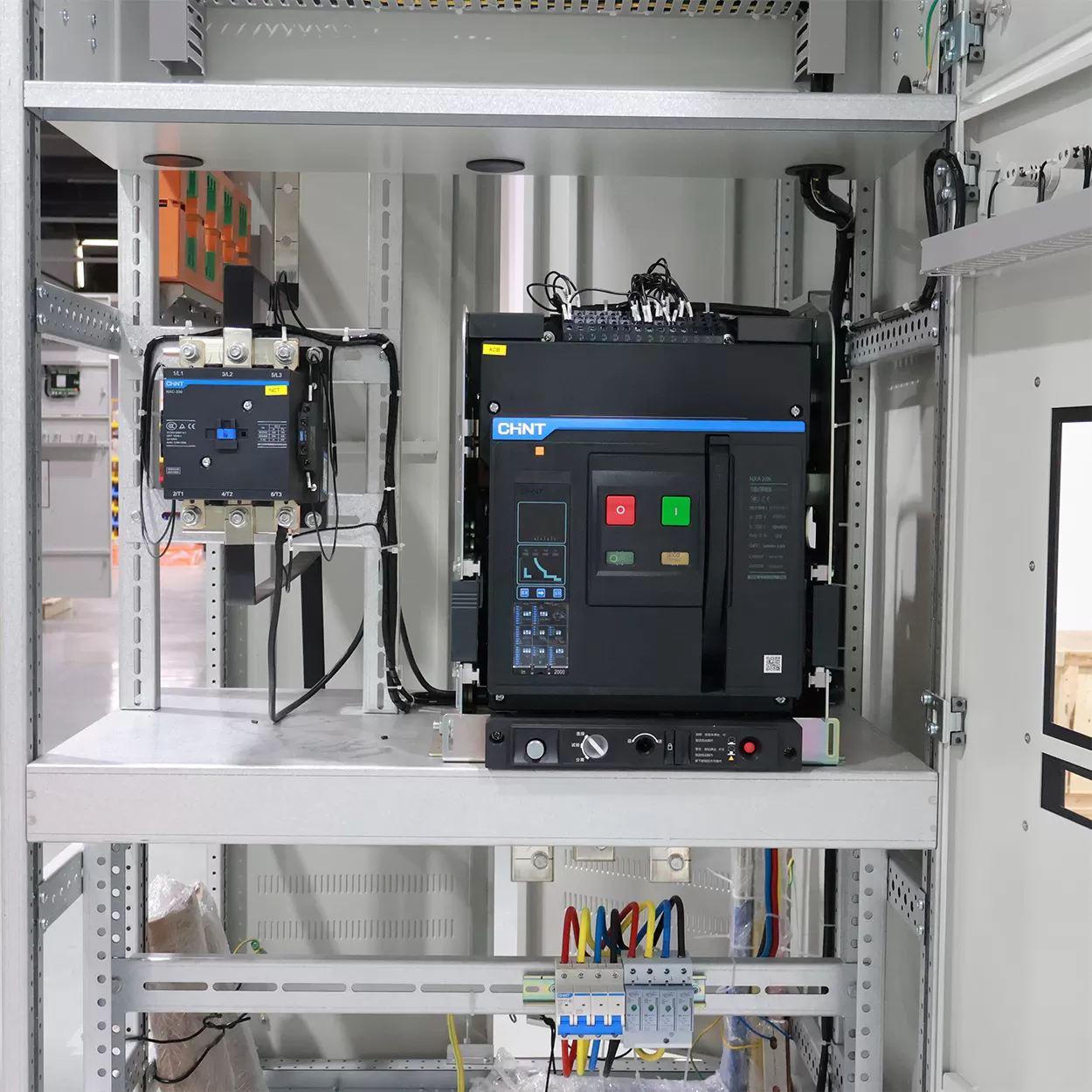 Gas-insulated switchgear-4